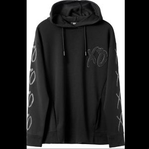 XO H&M hoodie
